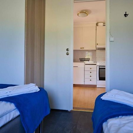 Rosenborgs Friluftspensionats Stugor Med Koek Färjestaden Εξωτερικό φωτογραφία